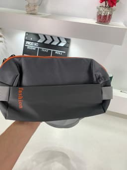Sac de Poitrine Fashion pour hommes avec bandoulière LX067 – حقيبة أغراض حجم كبير 3