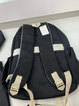 Ensemble de sac à dos kawaii 4Pcs avec porte manger isotherme noir – طقم محفظة مع حقيبة حفظ الطعام 7