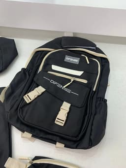 Ensemble de sac à dos kawaii 4Pcs avec porte manger isotherme noir – طقم محفظة مع حقيبة حفظ الطعام 5