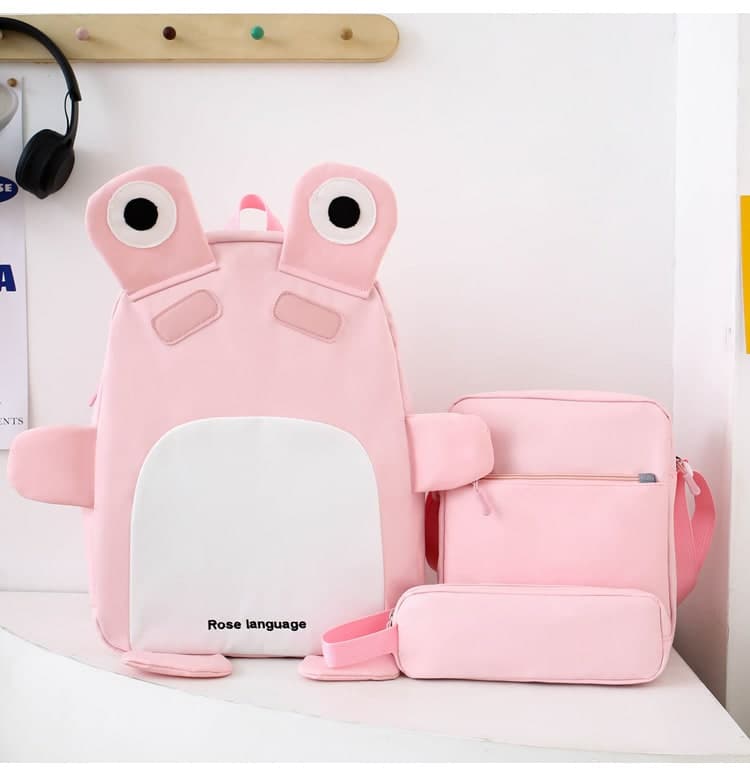 Sac à Dos Scolaires Enfant 3 en 1 Motif Grenouille Rose Language Style Dos Kawaii Rose SACKDS32RS - طقم حقائب مدرسية للأطفال 3 في 1 بتصميم الضفدع اللطيف